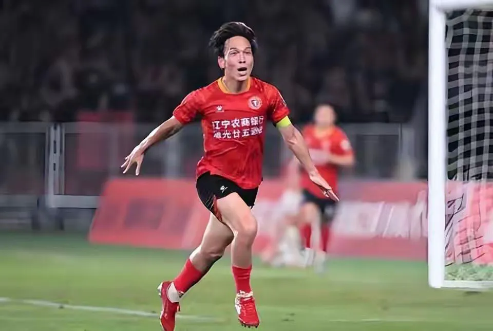 九游官网-博主：延边担心无法履约而请求铁人援助，促成邦本宜裕回归