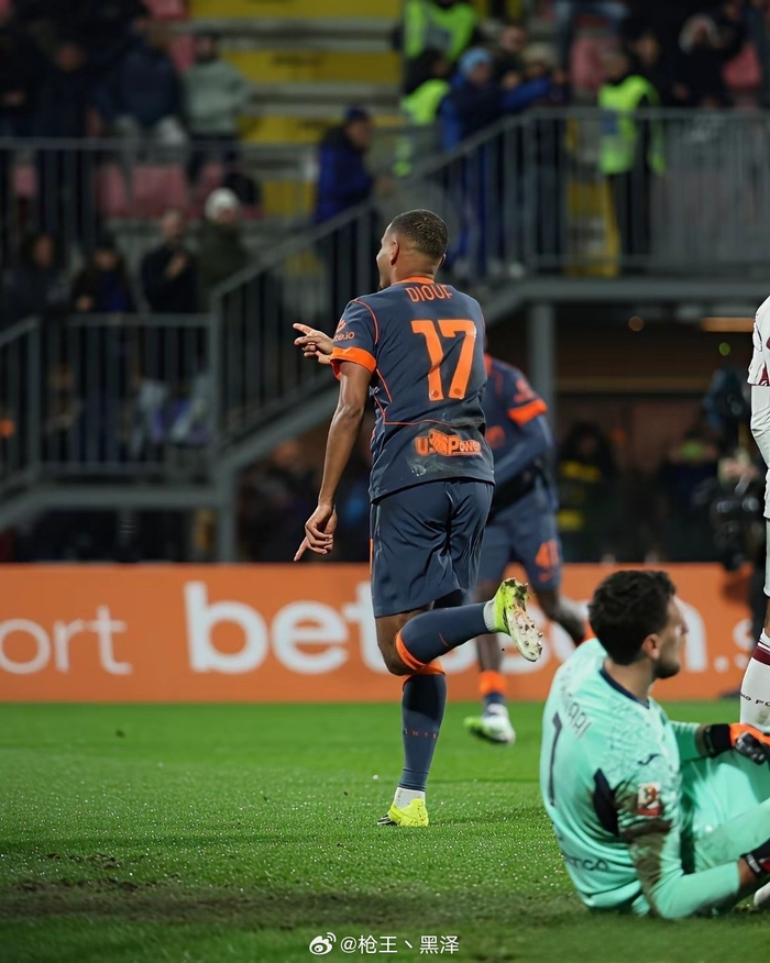 九游体育官网-迪乌夫近3场2球效率惊人，齐沃称其值得等待|马姆-迪乌夫|意甲球员数据|国际米兰|意甲|国米_新浪新闻